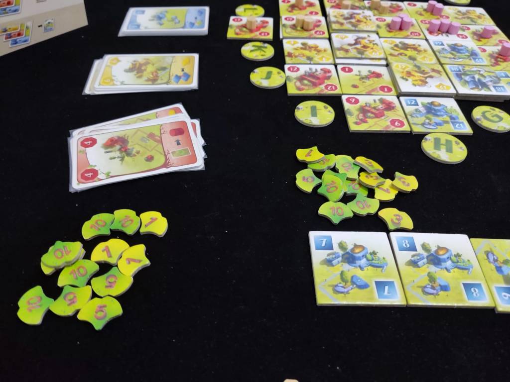 Ginkgopolis – Building Your Dream Above Everyone